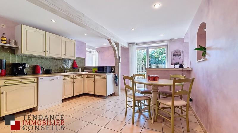 Maison - 170 m² - 7 pièces