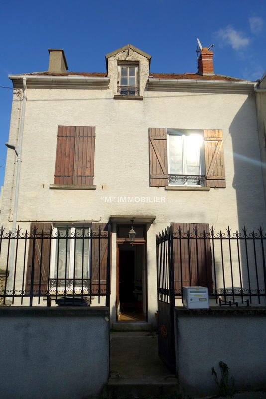 Maison - 86 m² - 4 pièces