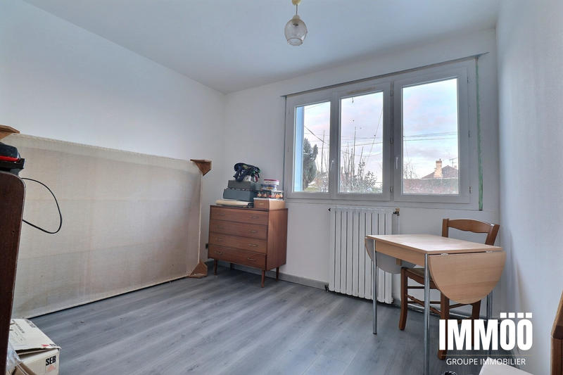 Maison - 75 m² - 5 pièces