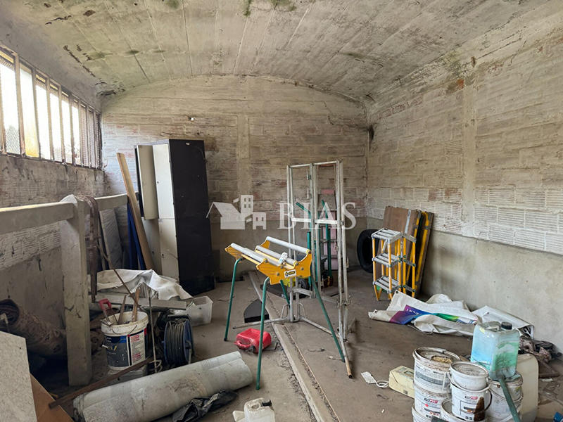 Parking / Garage - 30 m²