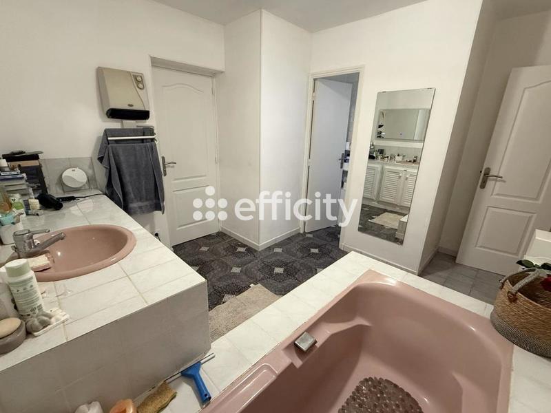 Villa - 144 m² - 5 pièces