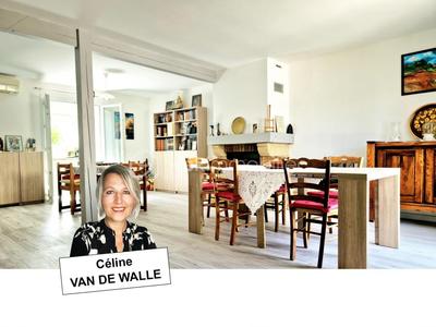 Maison traditionnelle - 134 m² - 6 pièces