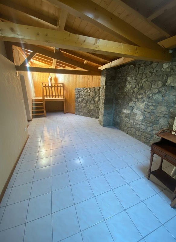 Maison ancienne - 179 m² - 10 pièces