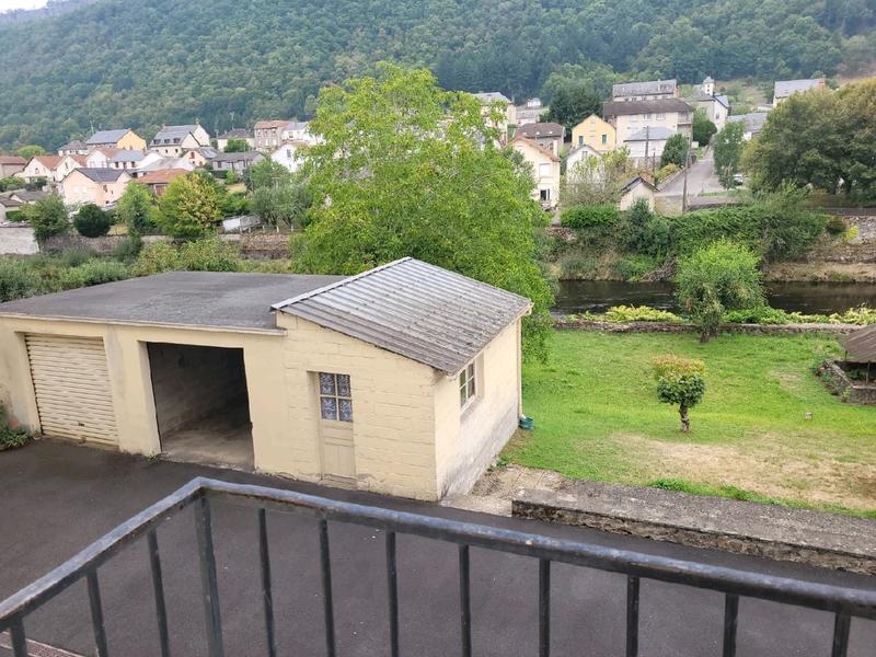 Immeuble - 452 m² - 18 pièces