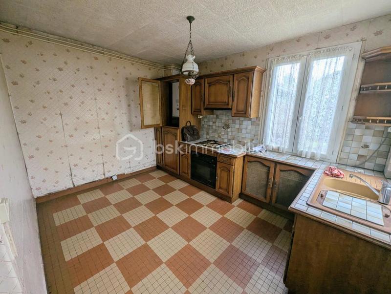 Maison - 503 m² - 4 pièces