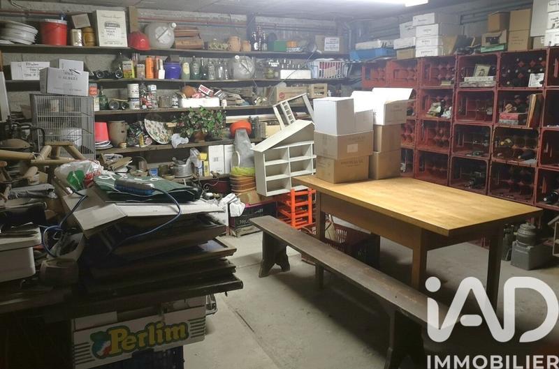 Maison - 212 m² - 7 pièces