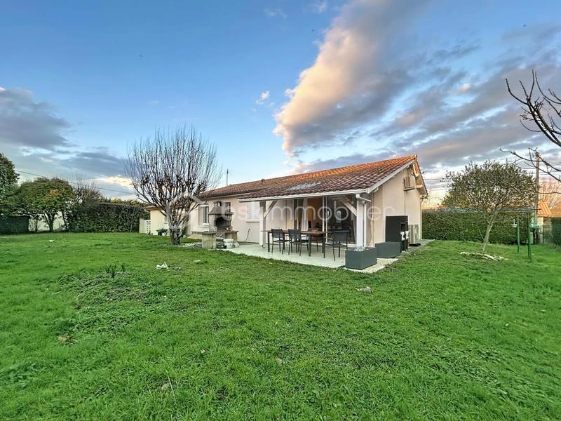 Maison - 110 m² - 4 pièces