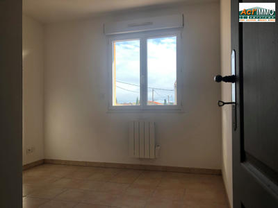 Appartement - 70 m² - 4 pièces
