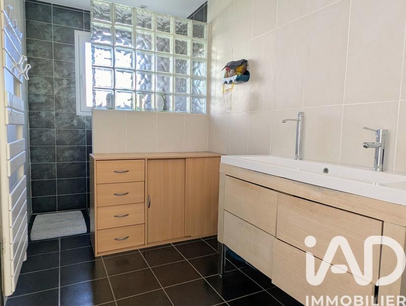 Maison - 94 m² - 4 pièces