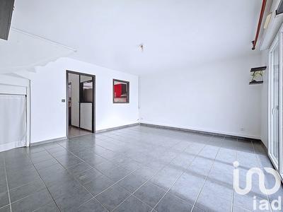 Maison - 74 m² - 4 pièces