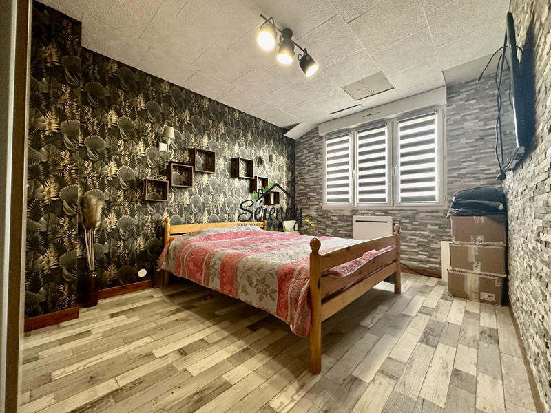 Maison - 110 m² - 5 pièces