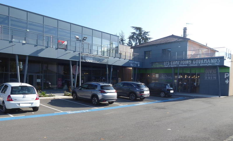 Local commercial - 130 m²