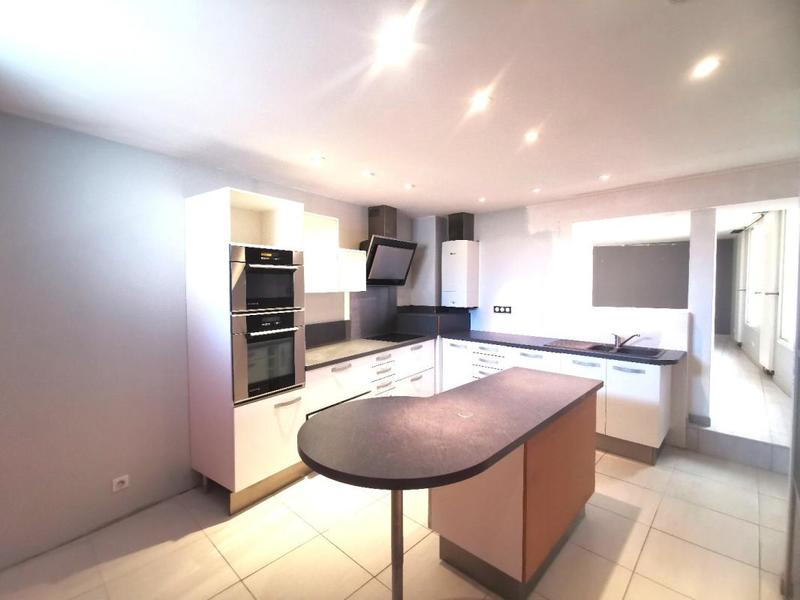 Appartement - 80 m² - 3 pièces