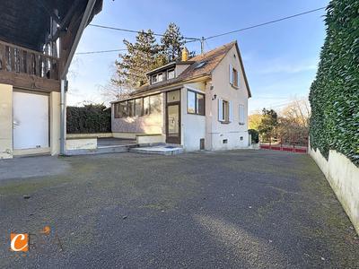 Maison - 91 m² - 5 pièces