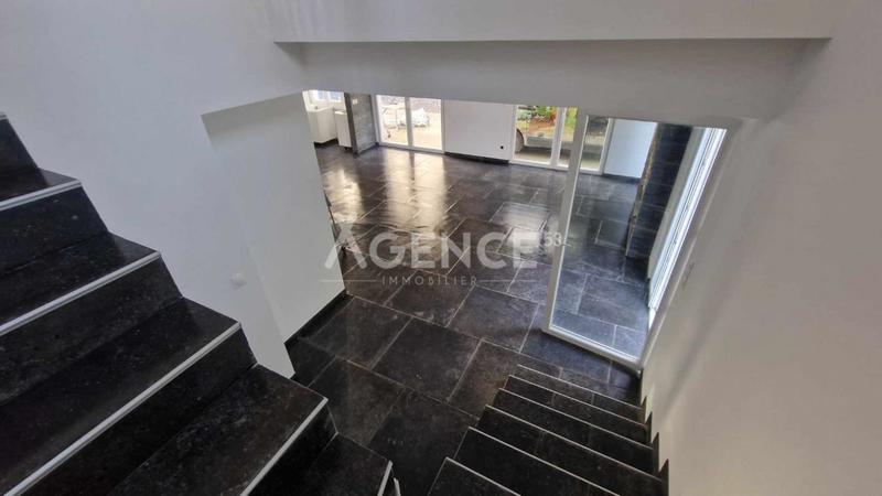 Maison - 135 m² - 4 pièces