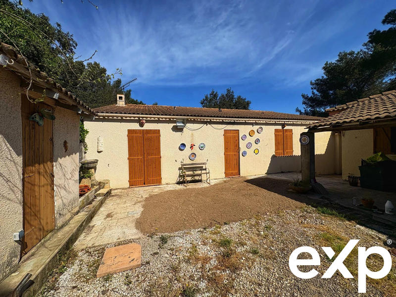 Maison - 167 m² - 8 pièces