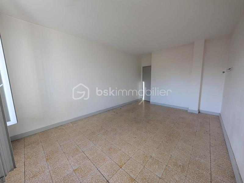 Immeuble - 179 m² - 7 pièces