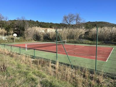 Villa - 245 m² - 8 pièces