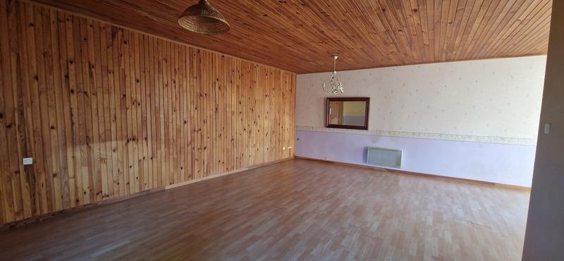 Maison - 200 m² - 6 pièces