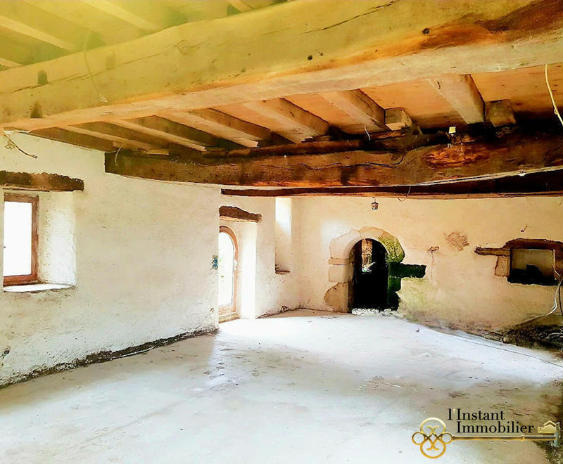 Maison - 300 m² - 6 pièces