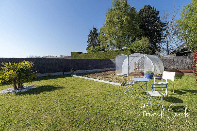 Maison - 159 m² - 8 pièces