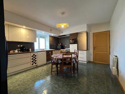 Ferme - 224 m² - 8 pièces