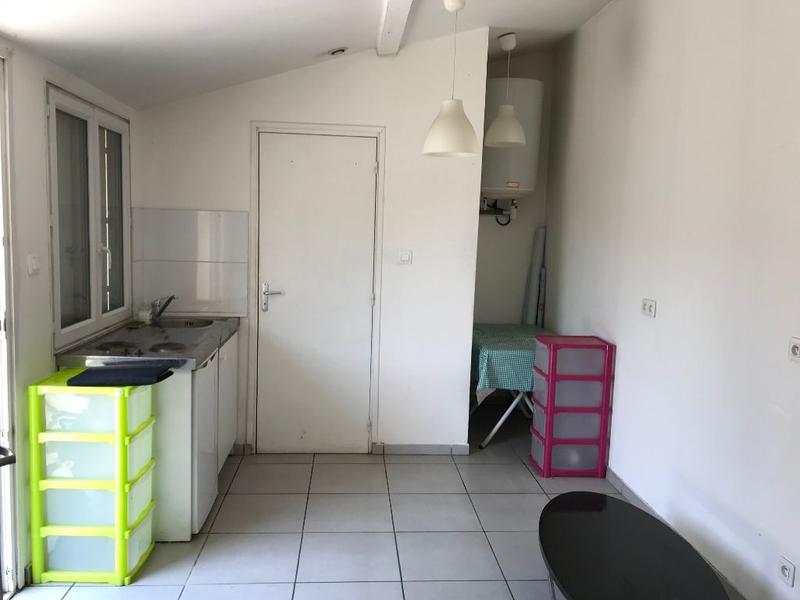 Studio - 18 m² - 1 pièce