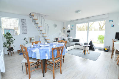 Maison - 122 m² - 6 pièces