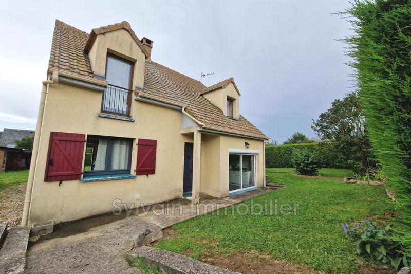 Maison - 101 m² - 5 pièces