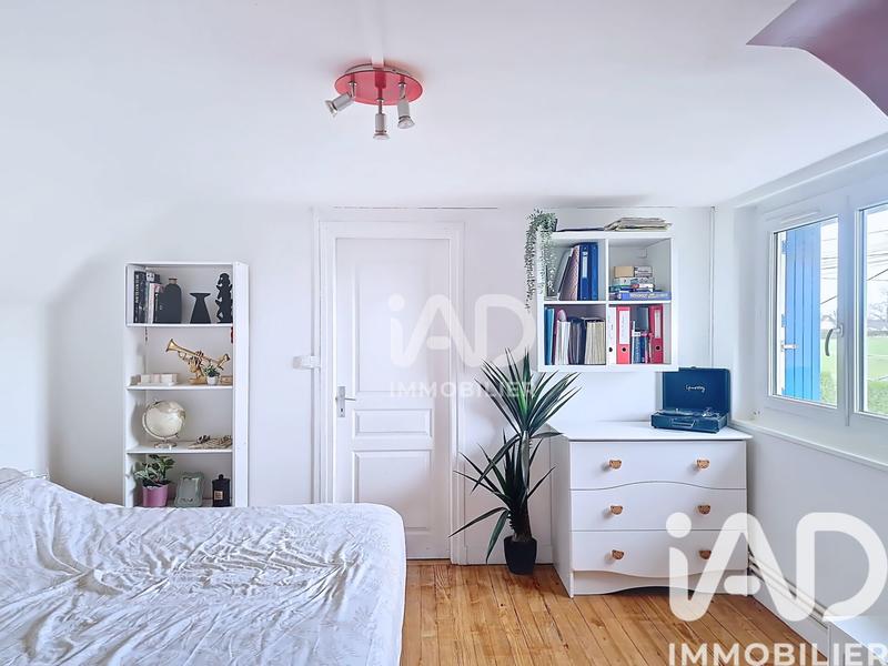 Maison - 93 m² - 4 pièces