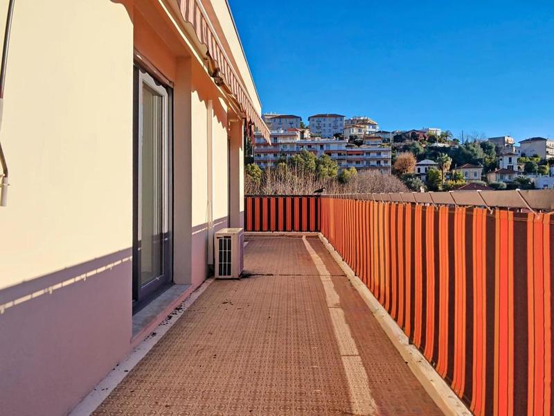 Appartement - 74 m² - 3 pièces