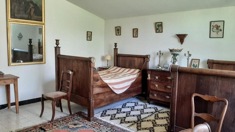 Maison - 416 m² - 11 pièces