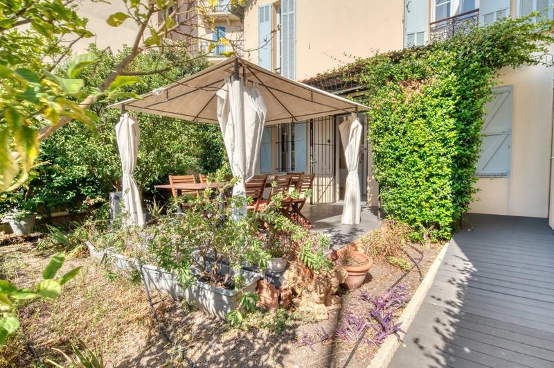 Villa - 164 m² - 6 pièces