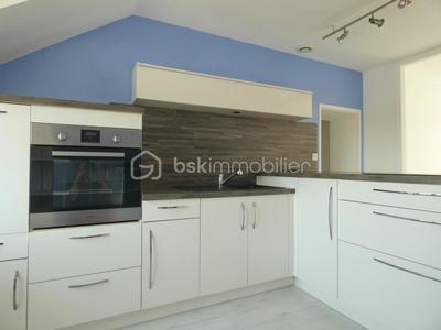 Appartement - 81 m² - 3 pièces