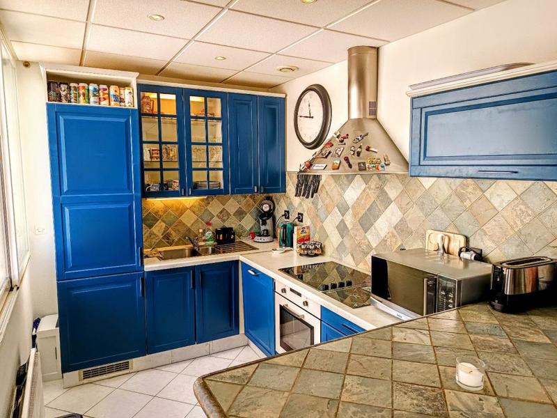 Appartement - 70 m² - 3 pièces