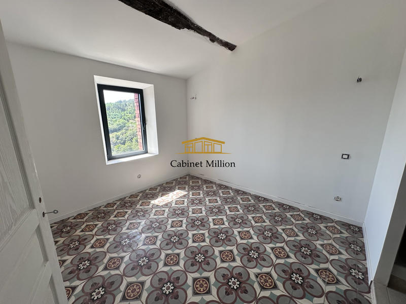 Maison - 142 m² - 6 pièces