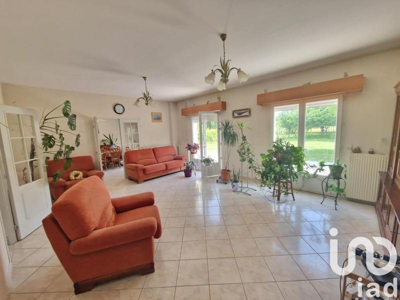 Maison - 206 m² - 7 pièces