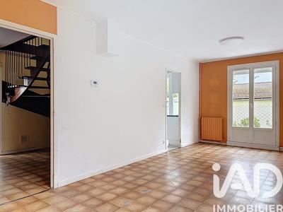 Maison - 80 m² - 4 pièces