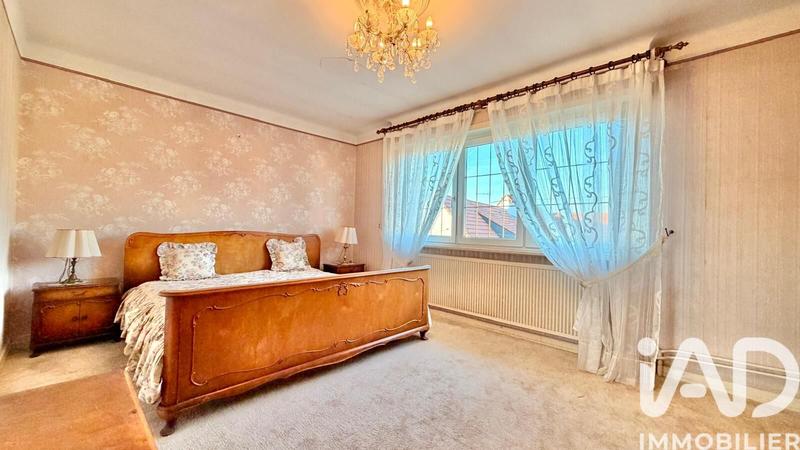 Maison - 121 m² - 5 pièces