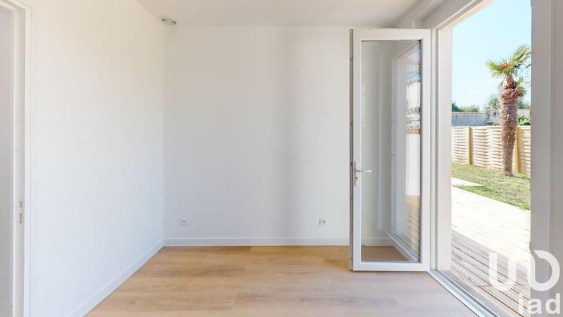 Maison - 96 m² - 5 pièces