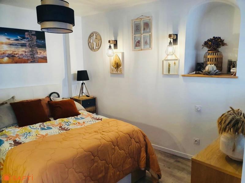 Maison - 110 m² - 6 pièces