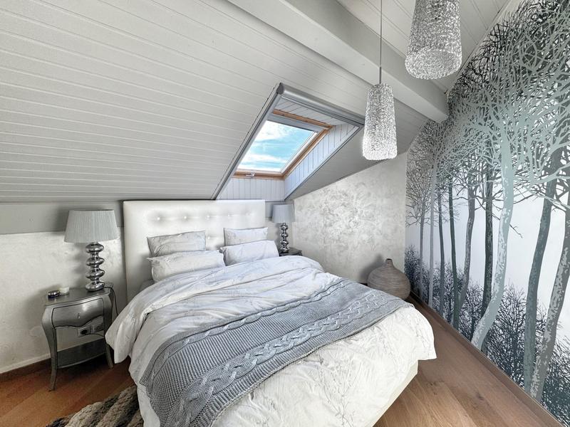 Maison - 230 m² - 6 pièces