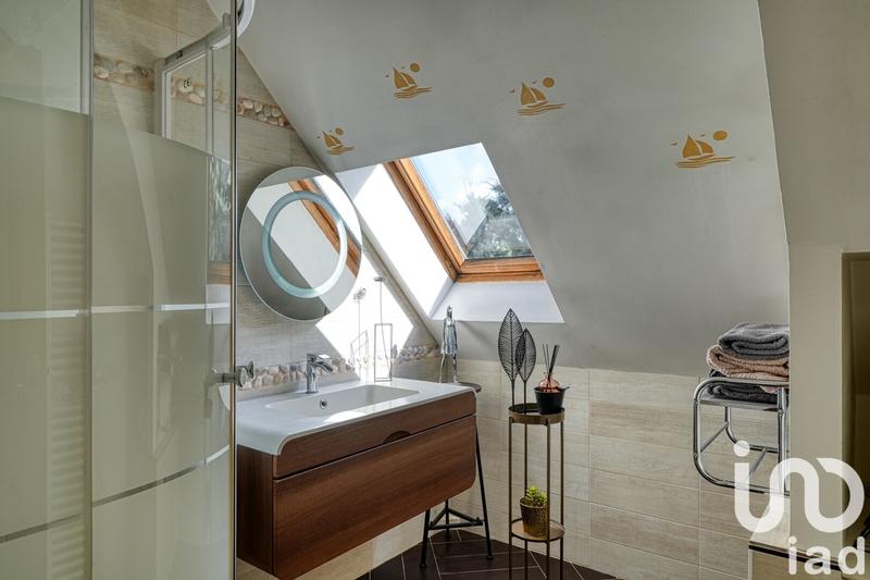 Maison - 162 m² - 6 pièces