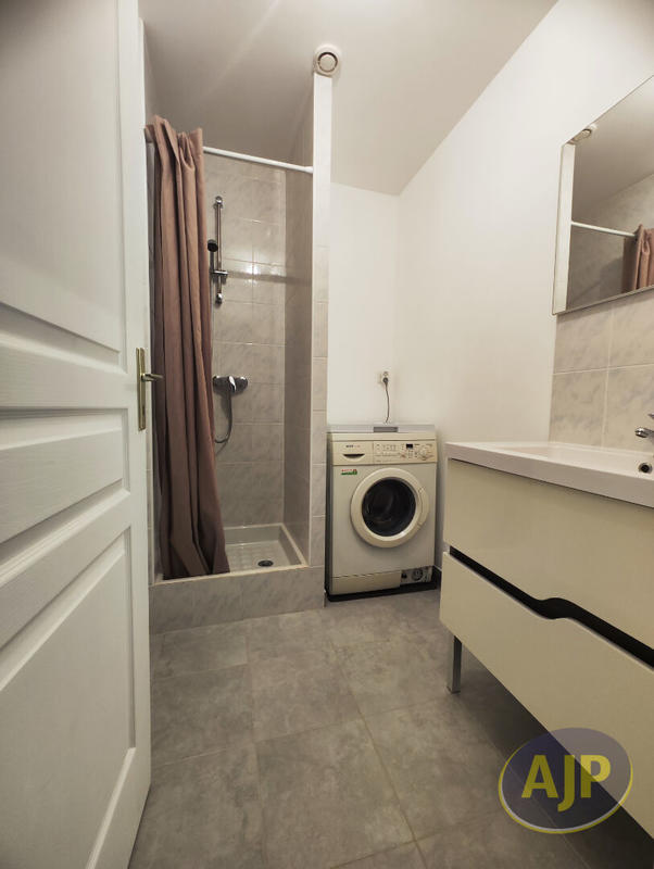 Appartement - 42 m² - 3 pièces