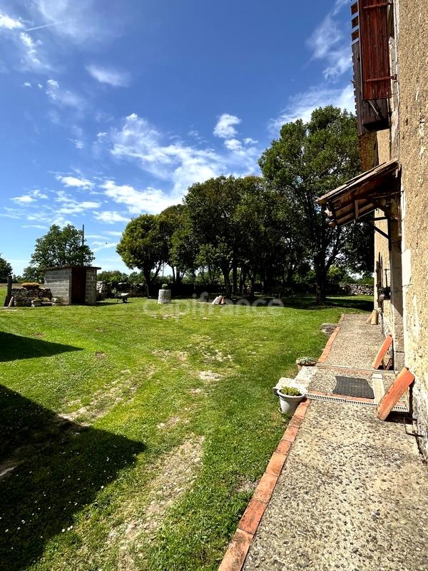 Maison de campagne - 220 m² - 8 pièces