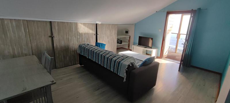 Maison - 216 m² - 9 pièces