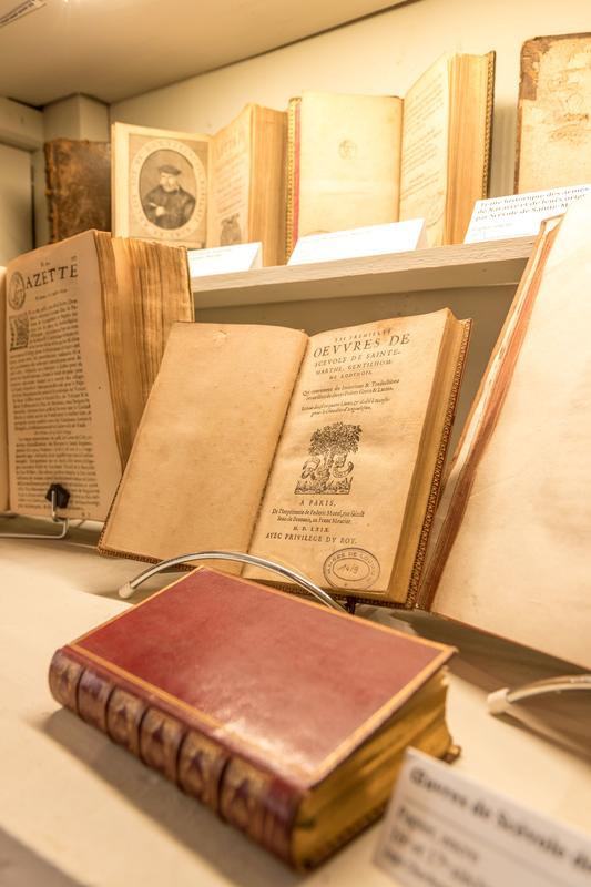 Une Bibliothèque secrète