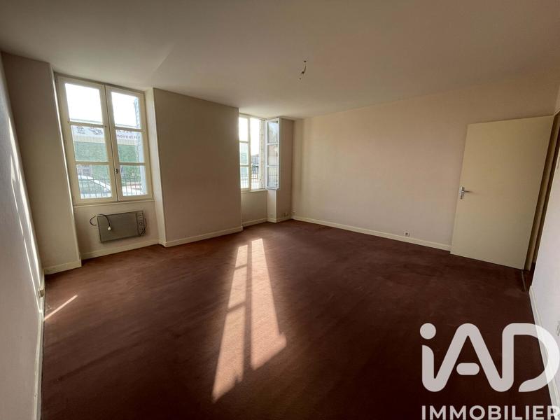 Maison - 182 m² - 10 pièces