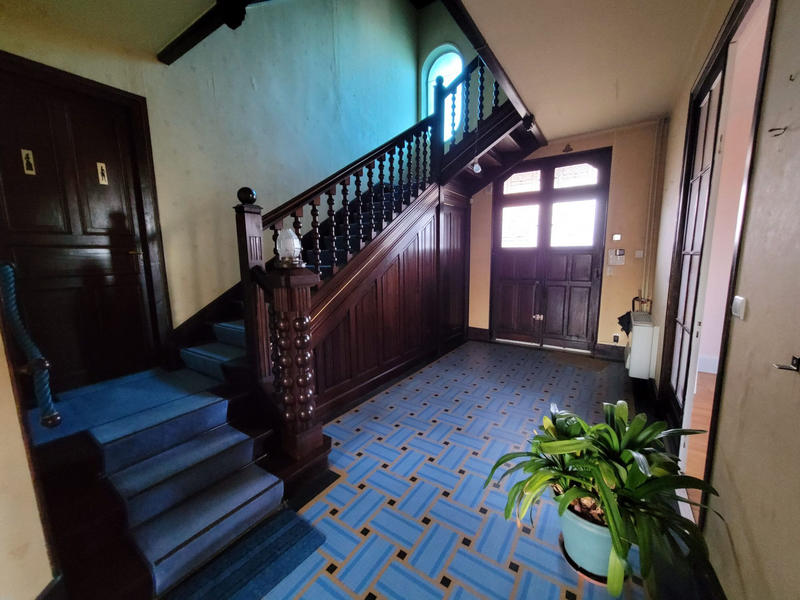 Maison de ville - 176 m² - 10 pièces