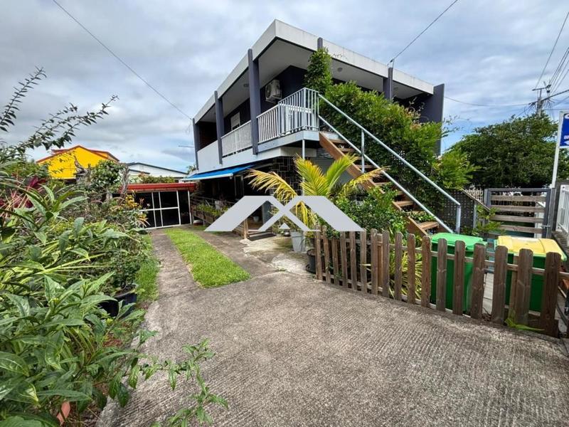 Villa - 190 m² - 6 pièces